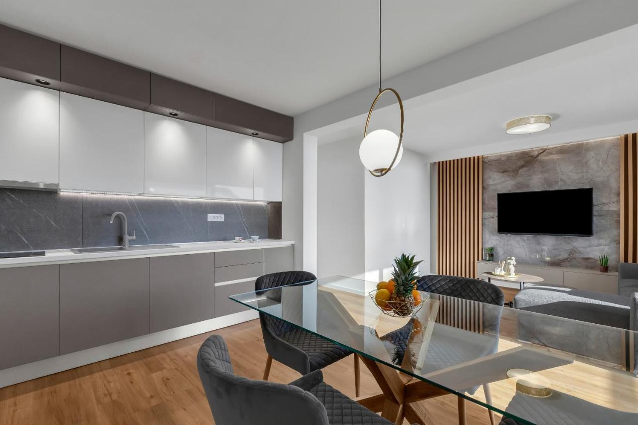 5-6 Luxury Apartments L&L Tucepi - 100M From The Beach - Makarska Exklusiv 외부 사진